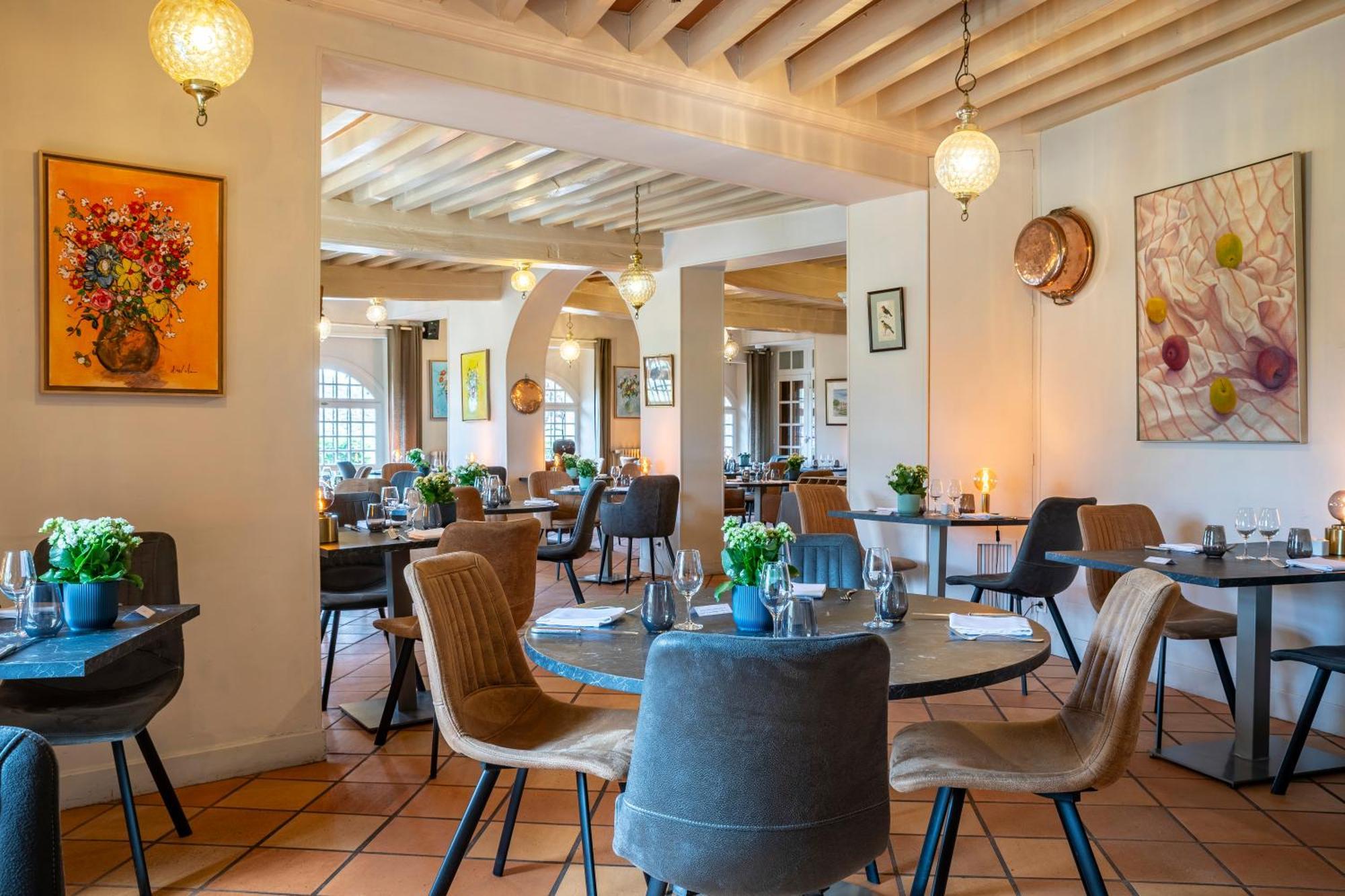 Le Relais Fleuri, Hotel Et Restaurant Logis - Avallon Sauvigny-le-Bois Exterior photo